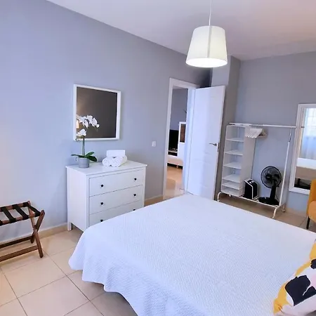Ξενοδοχείο με διαμερίσματα Calendula 1ºlinea Mar Caleta de Sebo